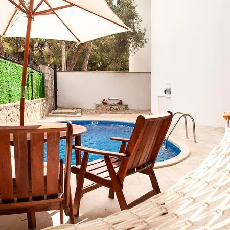 Vilă Dadya 1 - With Private Pool - 750m Distance To The *